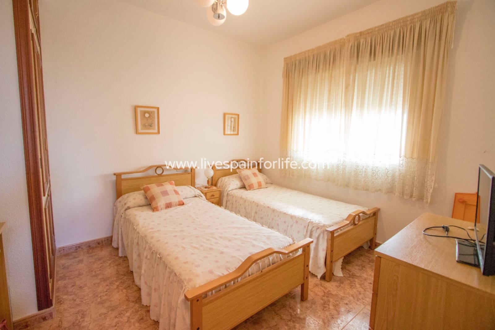 4 bedroom Finca/Country House for sale in Albatera with pool - € 450,000 (Ref: 9675945)