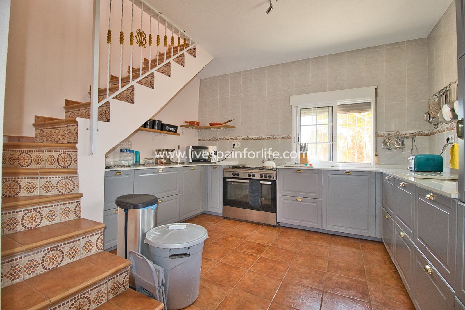 5 bedroom Finca/Country House for sale in Dolores with pool - € 399,000 (Ref: 9675946)