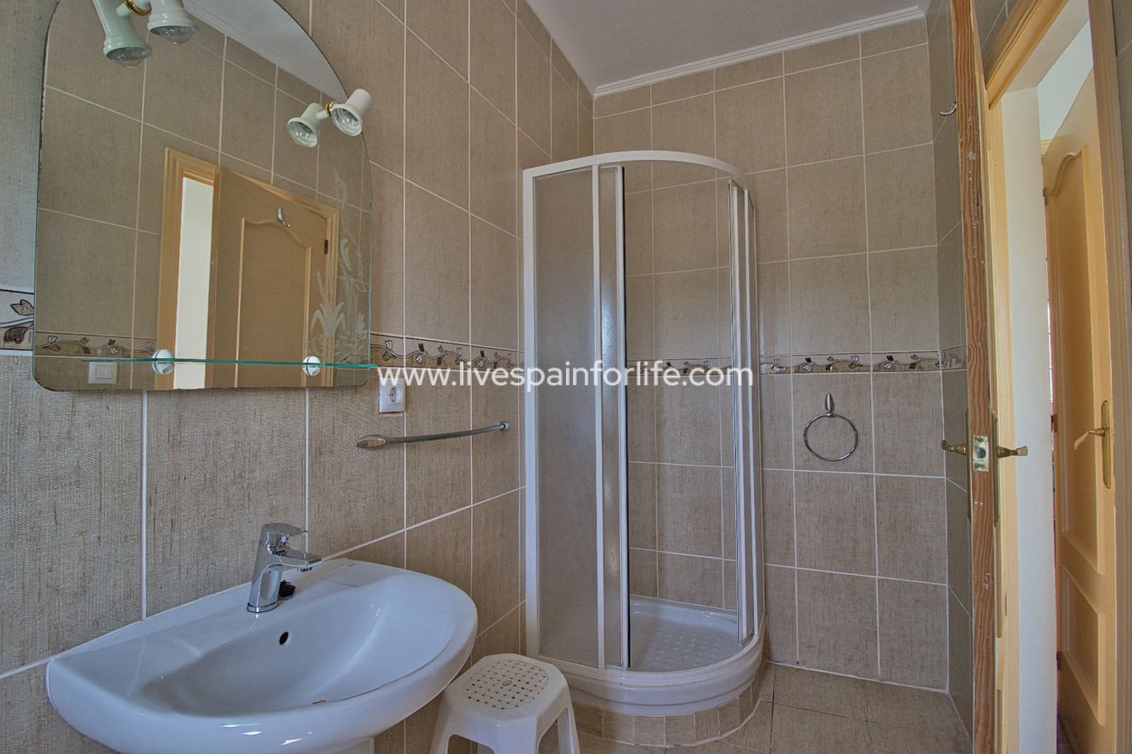 5 bedroom Finca/Country House for sale in Dolores with pool - € 399,000 (Ref: 9675946)