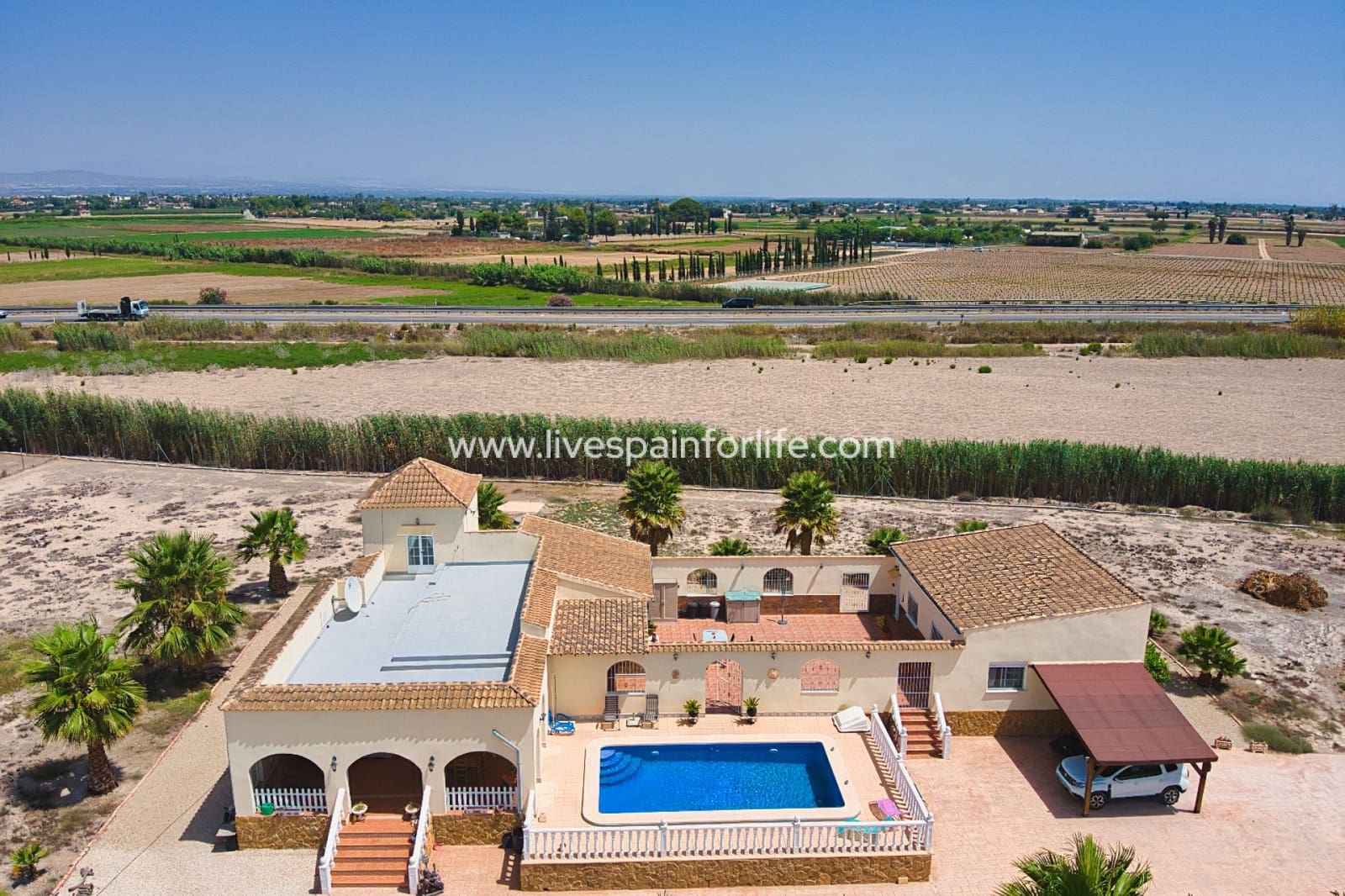 5 bedroom Finca/Country House for sale in Dolores with pool - € 399,000 (Ref: 9675946)