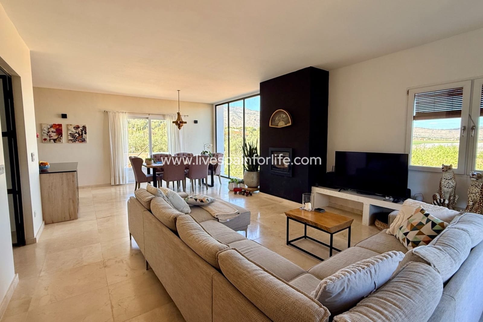 7 sypialnia Finka/Dom wiejski na sprzedaż w Hondon de las Nieves z basenem garażem - 725 000 € (Ref: 9684241)