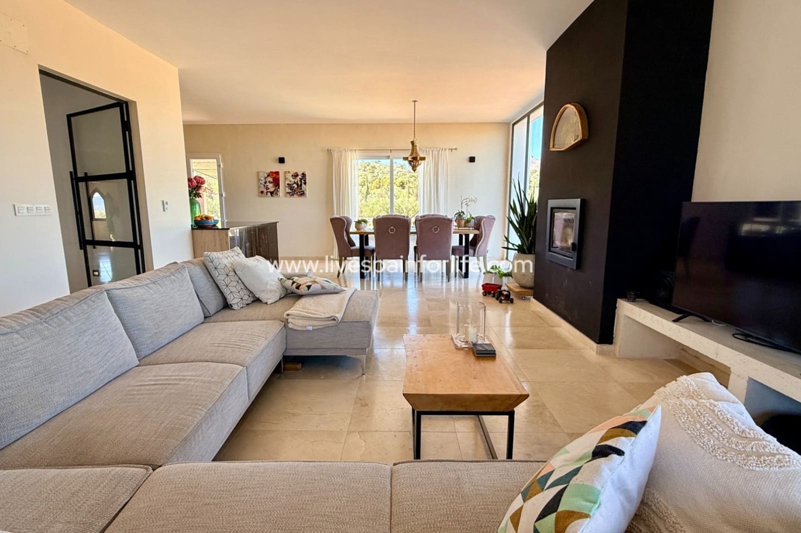 7 sypialnia Finka/Dom wiejski na sprzedaż w Hondon de las Nieves z basenem garażem - 725 000 € (Ref: 9684241)