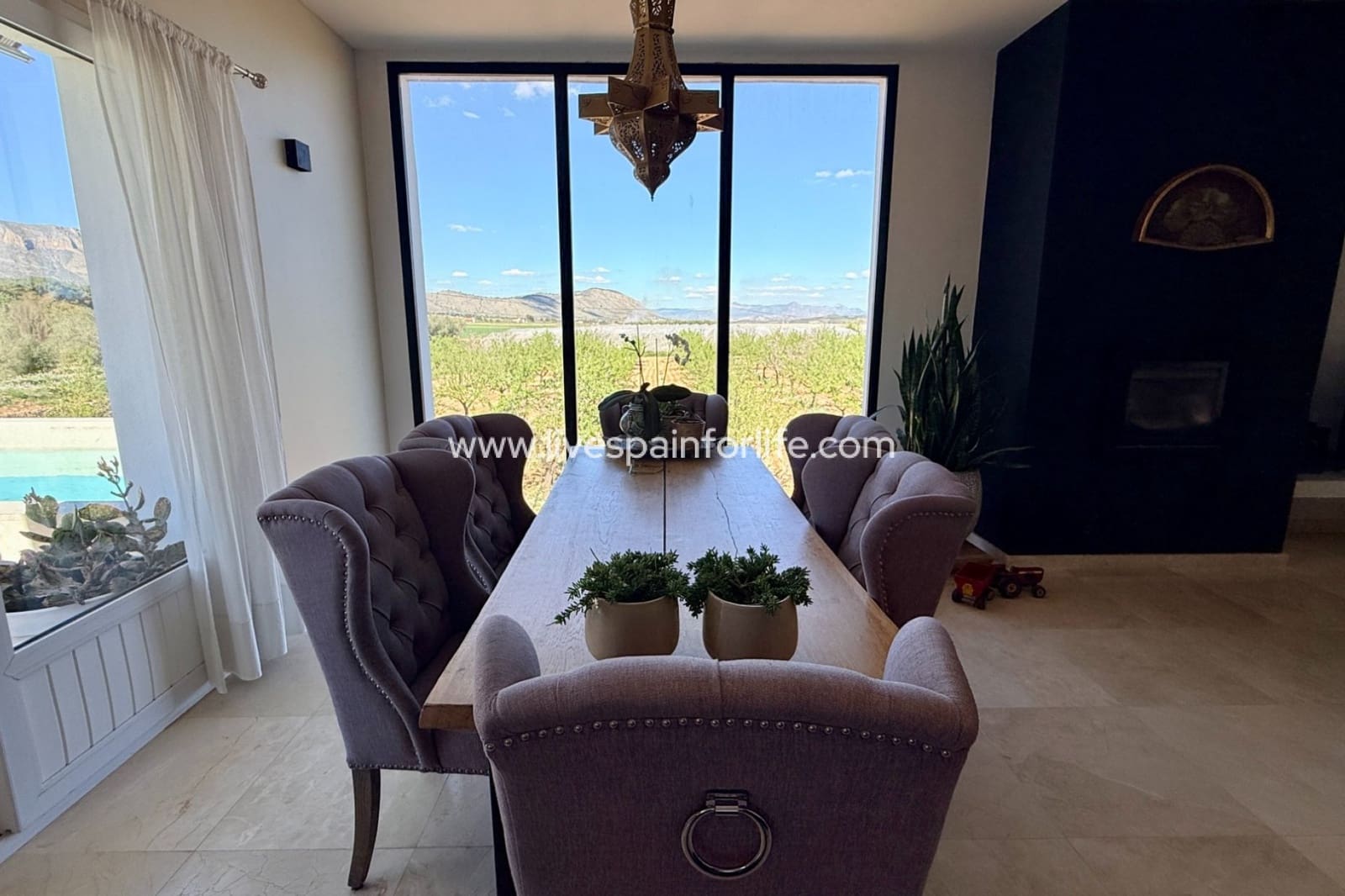 7 sypialnia Finka/Dom wiejski na sprzedaż w Hondon de las Nieves z basenem garażem - 725 000 € (Ref: 9684241)