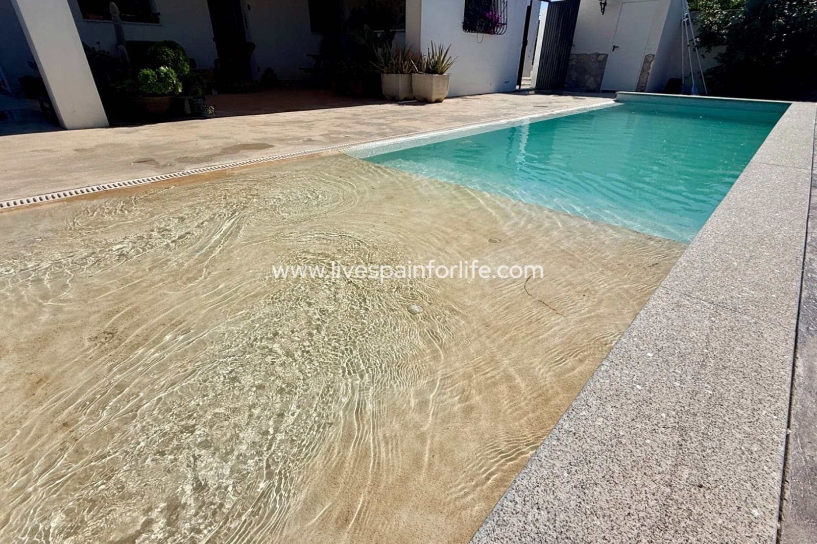 7 sypialnia Finka/Dom wiejski na sprzedaż w Hondon de las Nieves z basenem garażem - 725 000 € (Ref: 9684241)