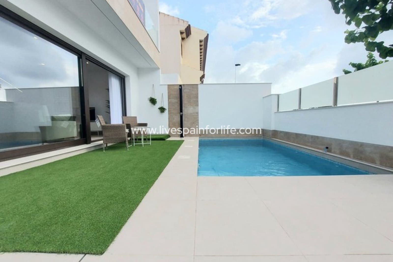 3 quarto Moradia para venda em San Pedro del Pinatar com piscina - 419 900 € (Ref: 9684242)