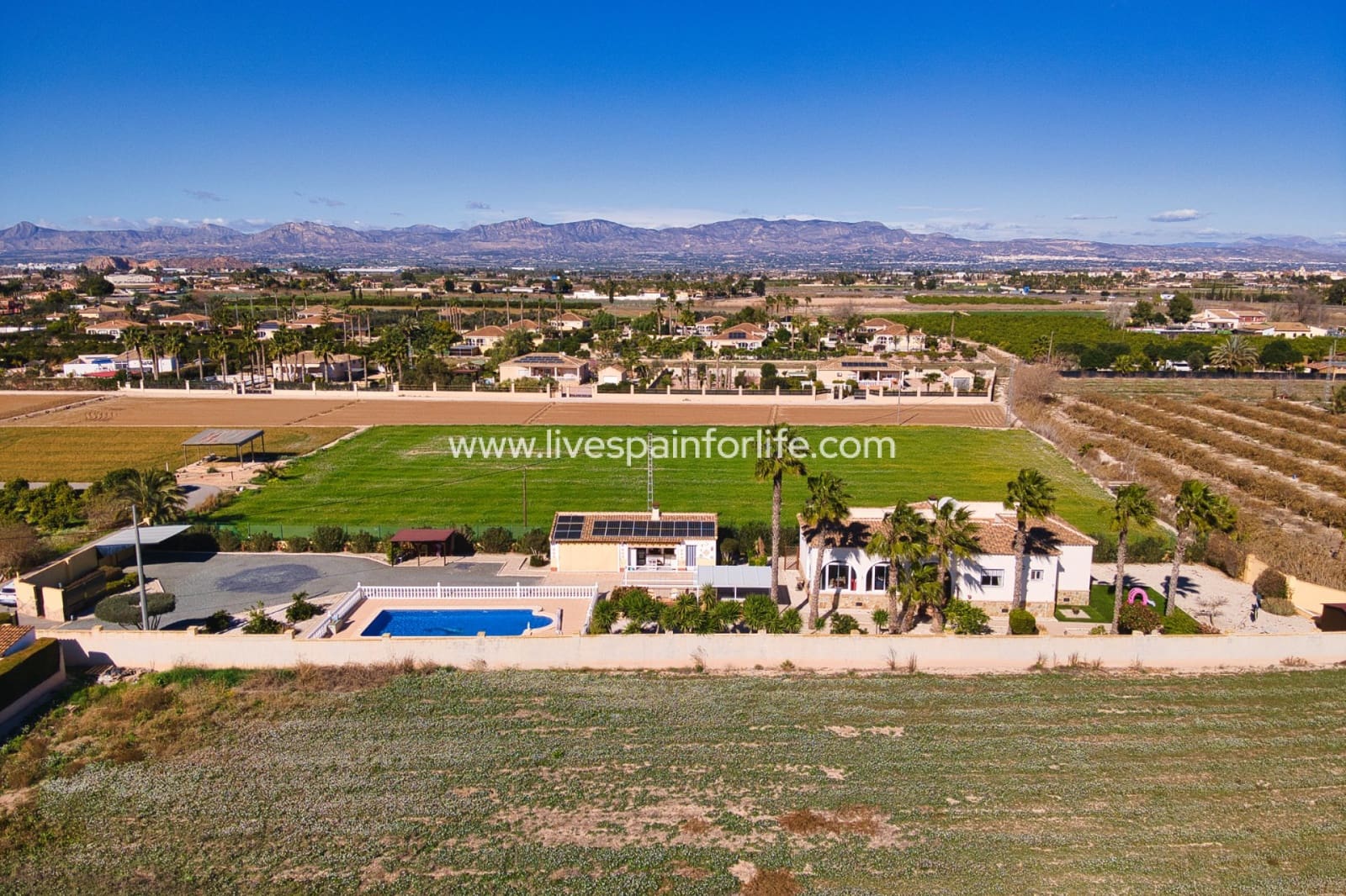 4 soverom Finca/Herregård til salgs i Alicante by med svømmebasseng - € 385 000 (Ref: 9685162)