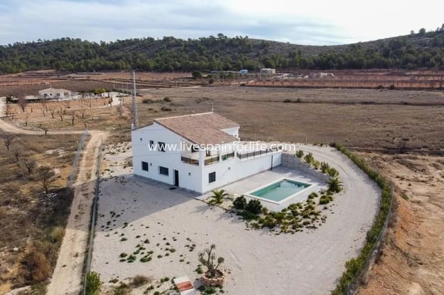 5 camera da letto Finca/Casa di Campagna in vendita in Pinoso con piscina - 409.995 € (Rif: 9685170)
