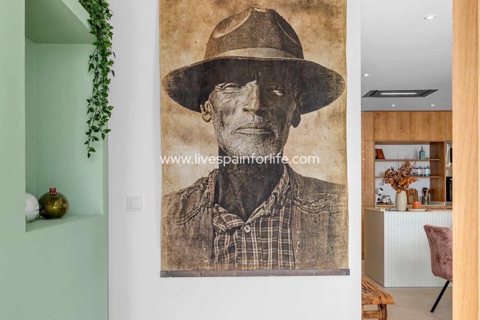 3 makuuhuone Omakotitalo myytävänä paikassa Dolores mukana uima-altaan 
autotalli - 389 000 € (Ref: 9685545)