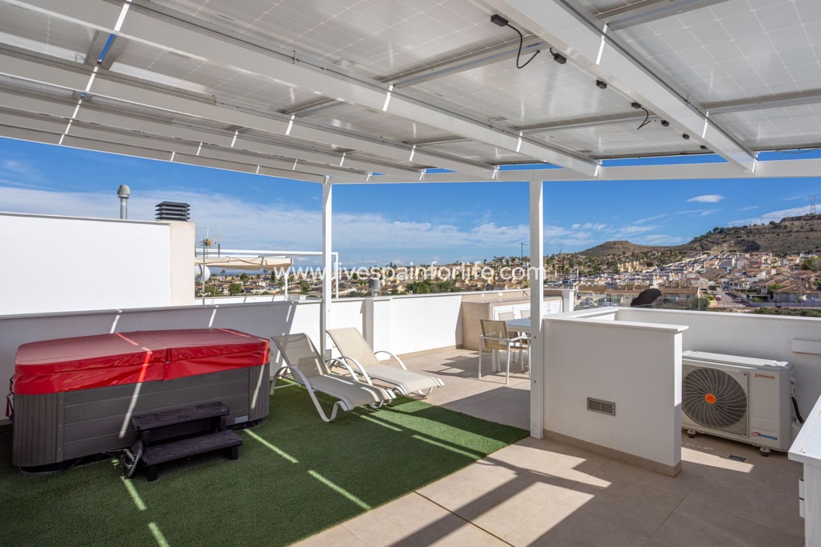 3 chambre Maison de Ville à vendre à Benijofar avec piscine - 439 000 € (Ref: 9687476)