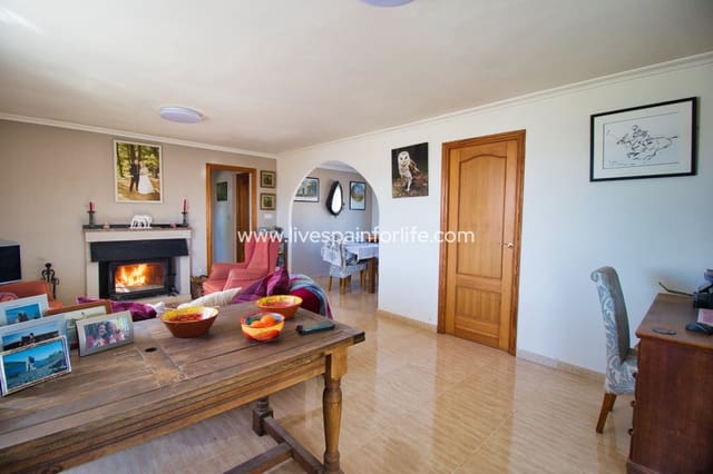 2 sypialnia Finka/Dom wiejski na sprzedaż w Monóvar / Monóver z basenem garażem - 200 000 € (Ref: 9687595)