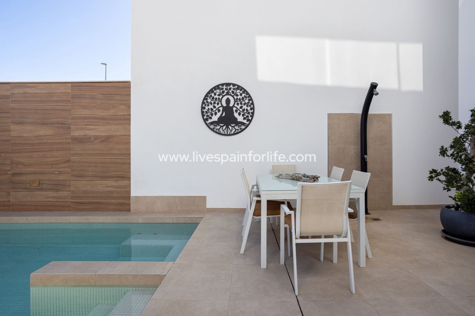 Pareado de 3 habitaciones en Benijófar en venta con piscina - 439.900 € (Ref: 9691392)