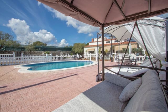 6 bedroom Finca/Country House for sale in Alicante / Alacant city with pool garage - € 495,000 (Ref: 9694169)