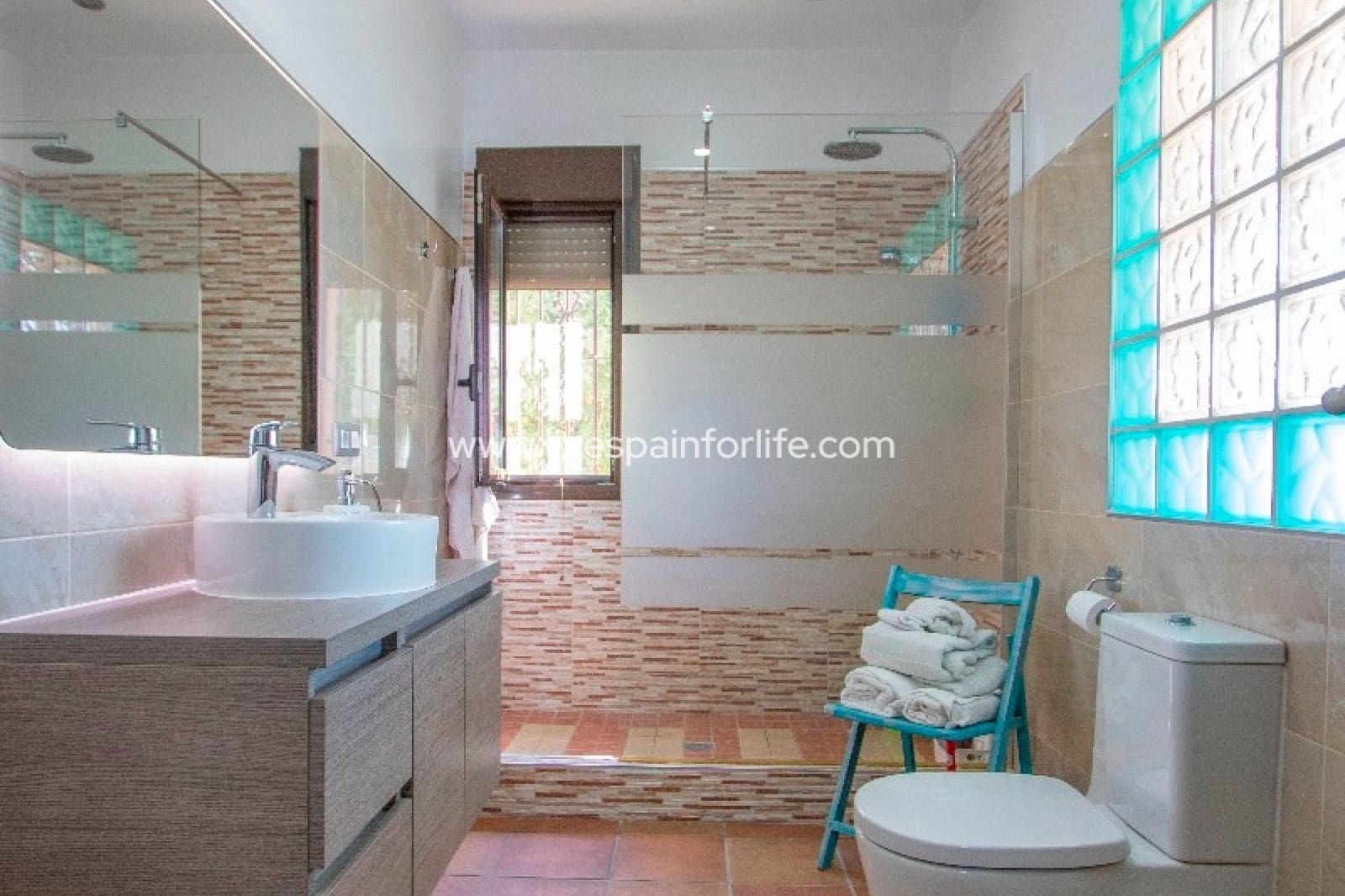 5 soveværelse Finca/Landehus til salg i Bigastro med swimmingpool garage - € 595.000 (Ref: 9707633)