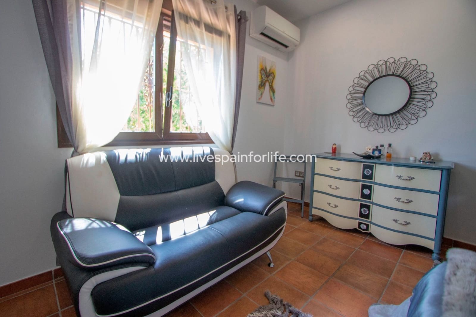 5 soveværelse Finca/Landehus til salg i Bigastro med swimmingpool garage - € 595.000 (Ref: 9707634)