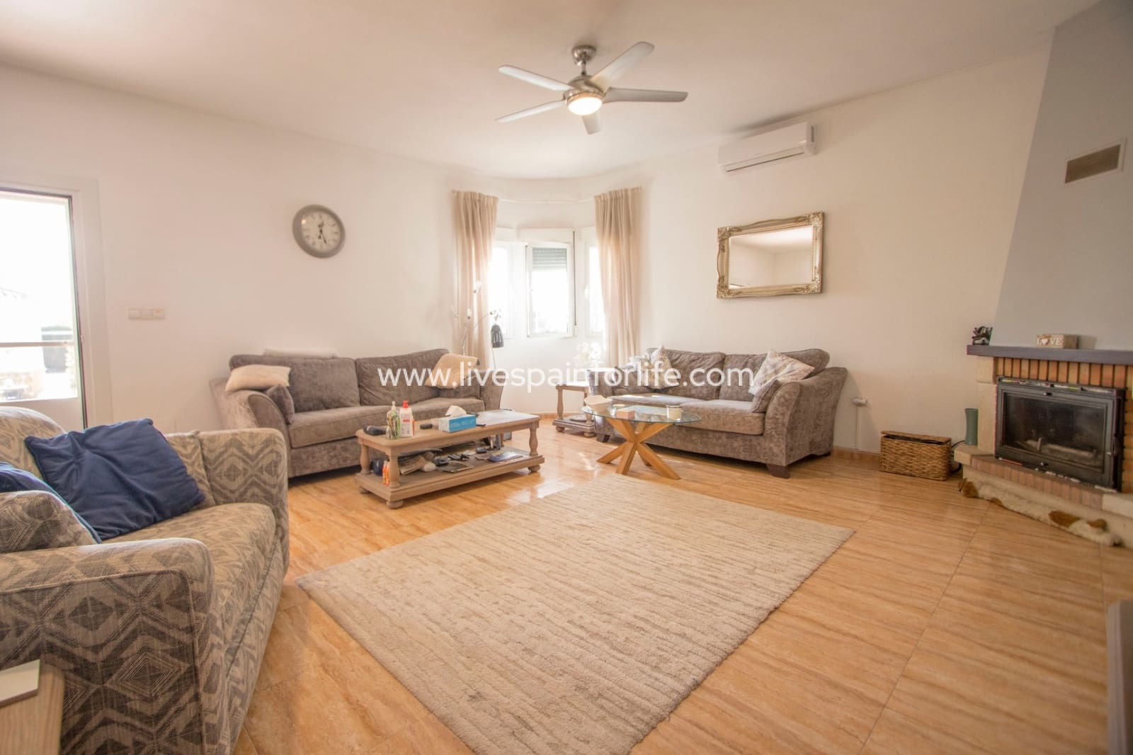 3 bedroom Finca/Country House for sale in Catral with pool garage - € 359,999 (Ref: 9707636)