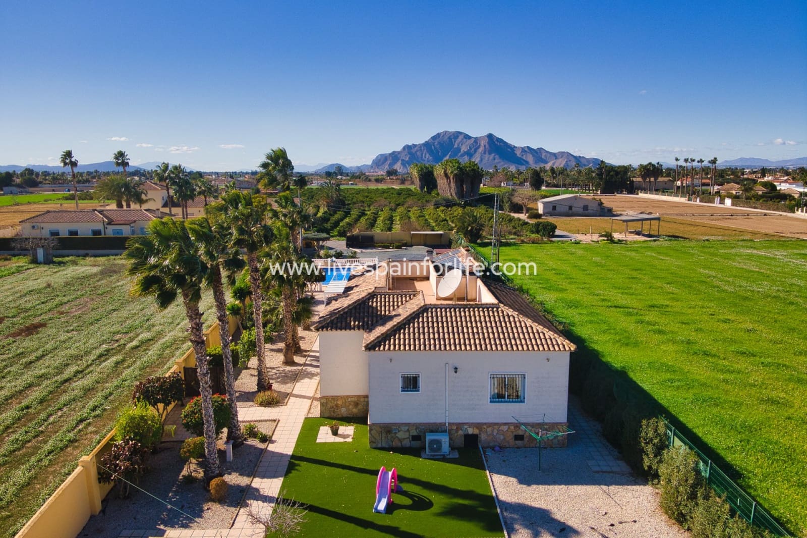 4 quarto Quinta/Casa Rural para venda em Catral com piscina - 385 000 € (Ref: 9707900)