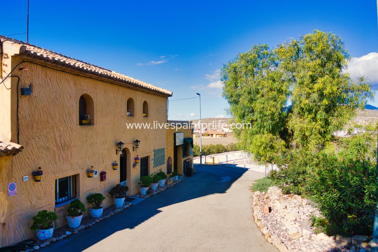 5 soveværelse Finca/Landehus til salg i Abanilla med swimmingpool garage - € 395.000 (Ref: 9707904)