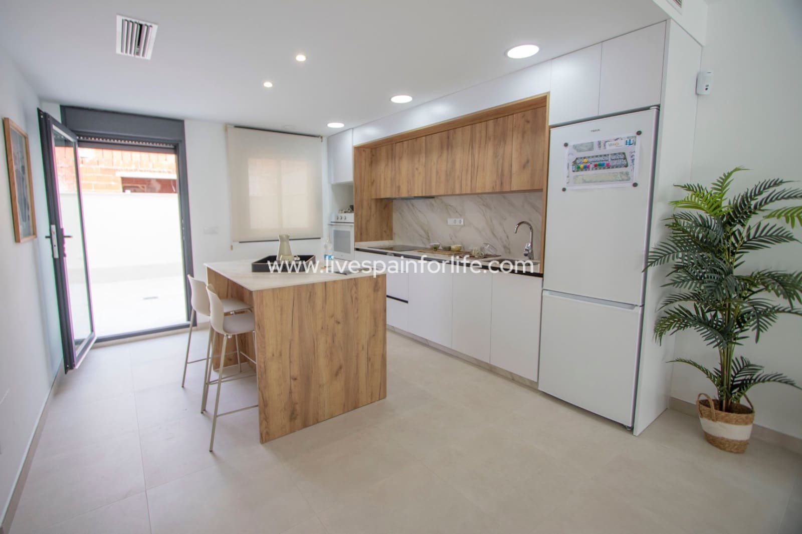 2 quarto Casa em Banda para venda em Cox com piscina garagem - 223 000 € (Ref: 9708053)