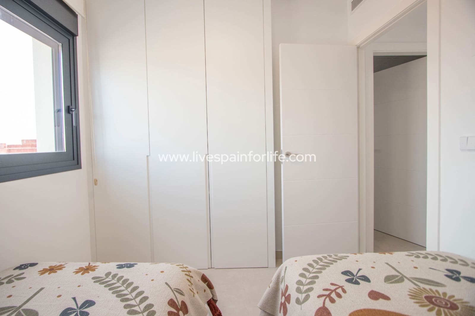 2 quarto Casa em Banda para venda em Cox com piscina garagem - 223 000 € (Ref: 9708053)