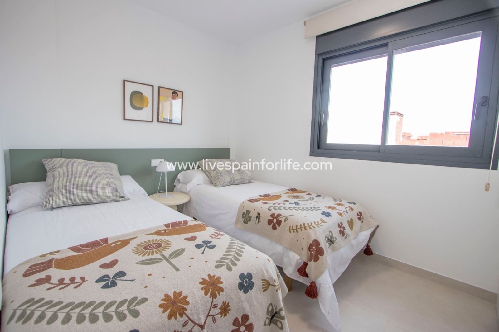 2 quarto Casa em Banda para venda em Cox com piscina garagem - 223 000 € (Ref: 9708053)