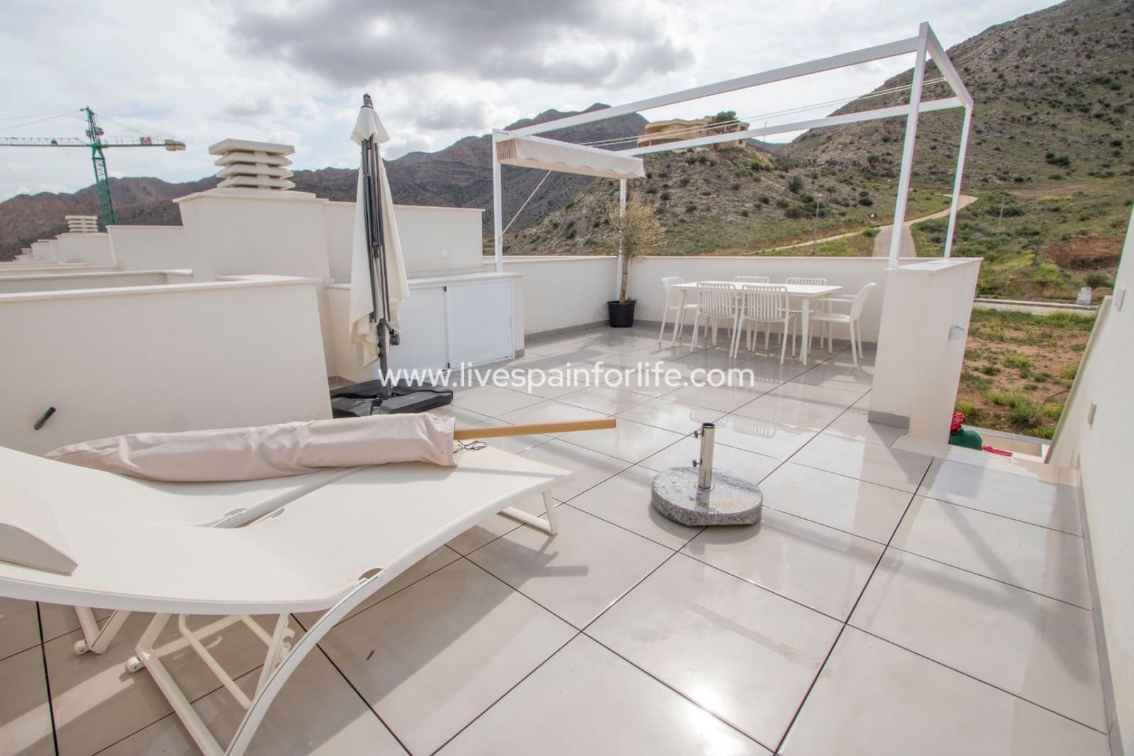 2 quarto Casa em Banda para venda em Cox com piscina garagem - 223 000 € (Ref: 9708053)