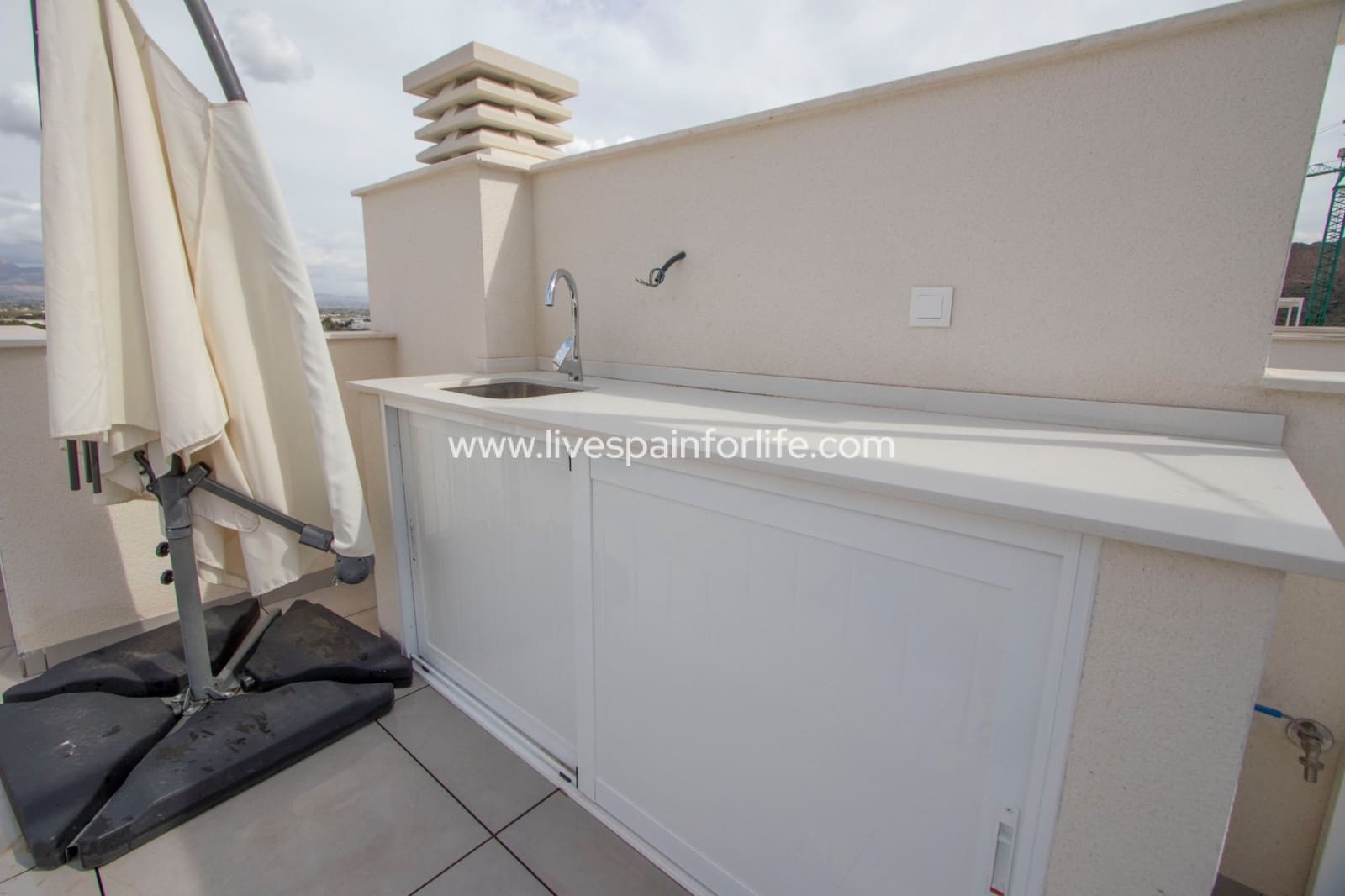 2 quarto Casa em Banda para venda em Cox com piscina garagem - 223 000 € (Ref: 9708053)