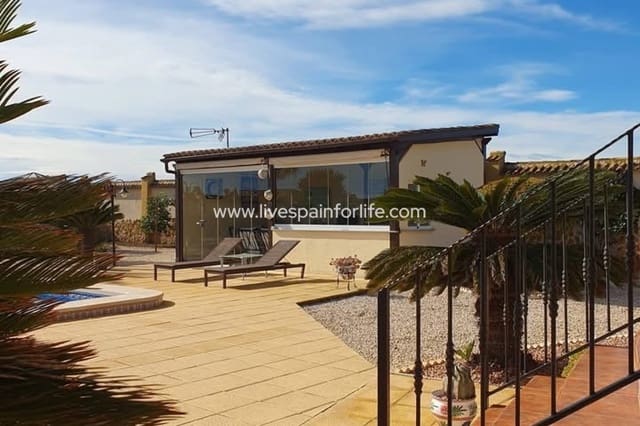 4 sypialnia Finka/Dom wiejski na sprzedaż w Catral z basenem garażem - 369 000 € (Ref: 9708054)