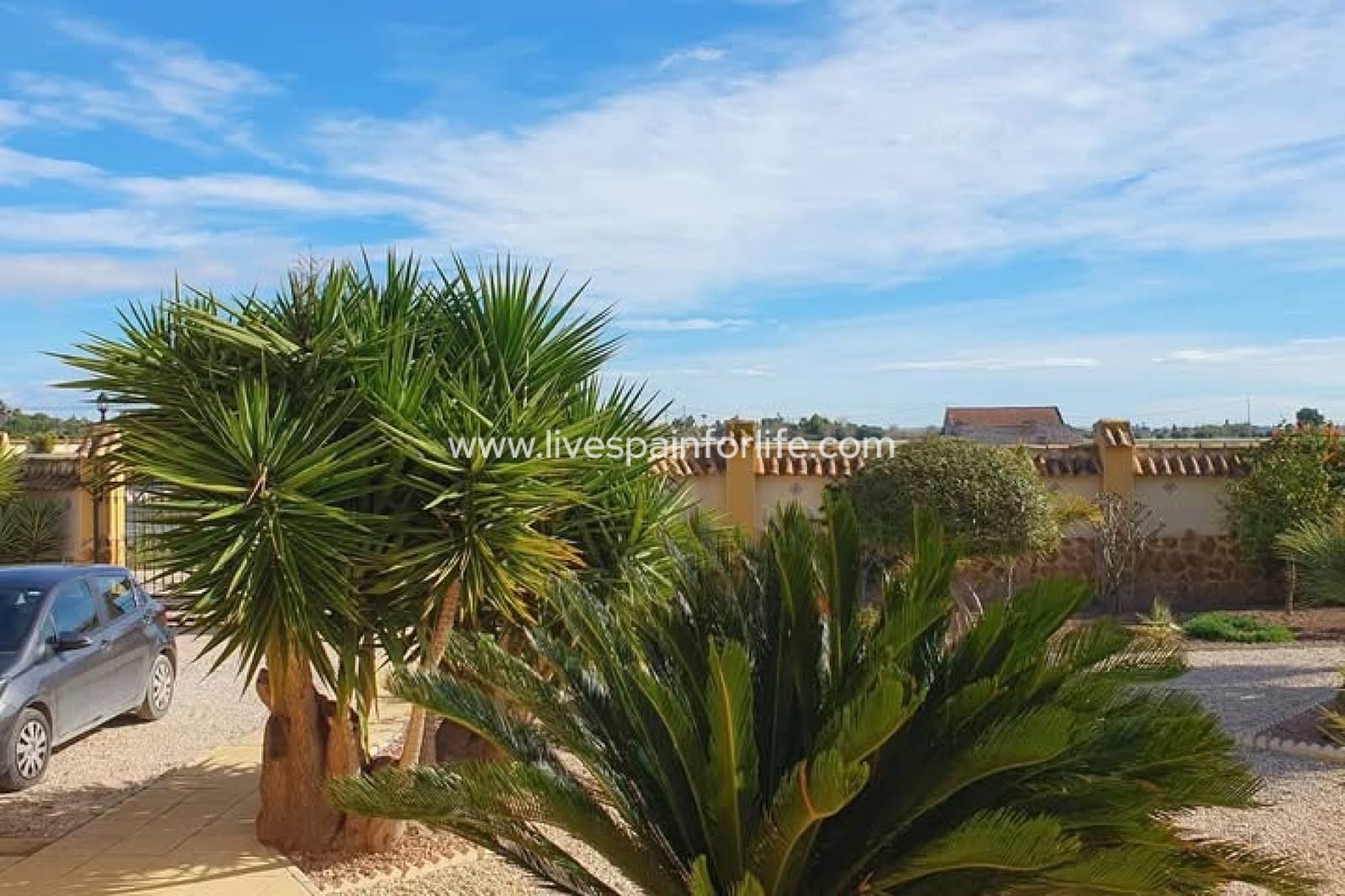 4 bedroom Finca/Country House for sale in Alicante / Alacant city with pool garage - € 369,000 (Ref: 9708055)