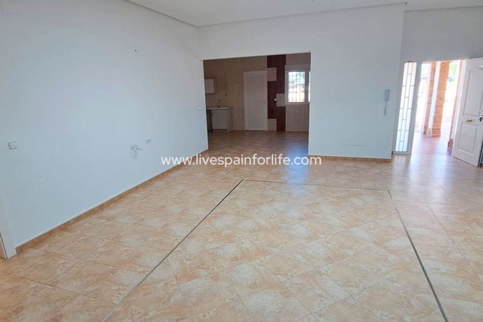 5 bedroom Finca/Country House for sale in Catral with garage - € 485,000 (Ref: 9708059)