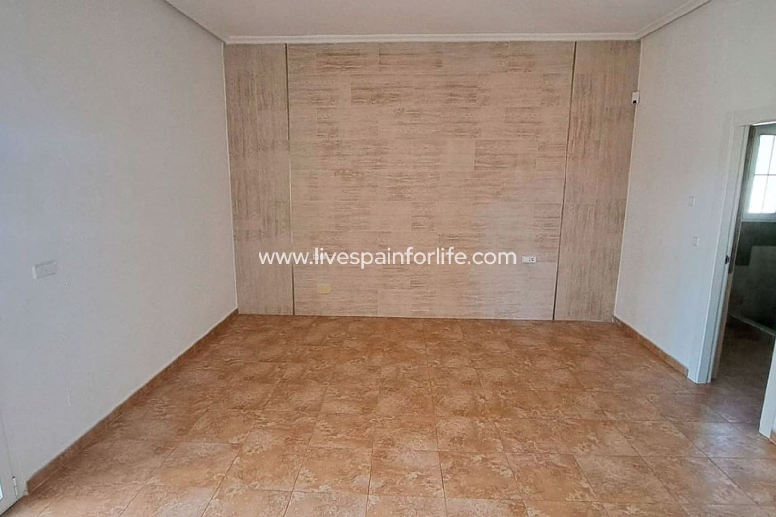 5 bedroom Finca/Country House for sale in Catral with garage - € 485,000 (Ref: 9708059)