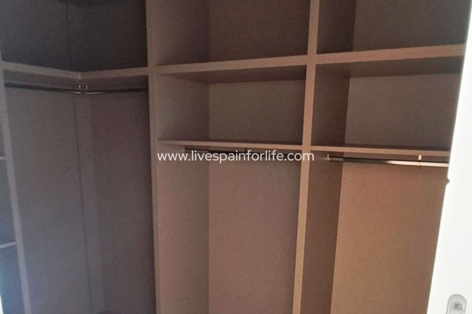 5 makuuhuone Maalaistalo myytävänä paikassa Catral mukana 
autotalli - 485 000 € (Ref: 9708060)