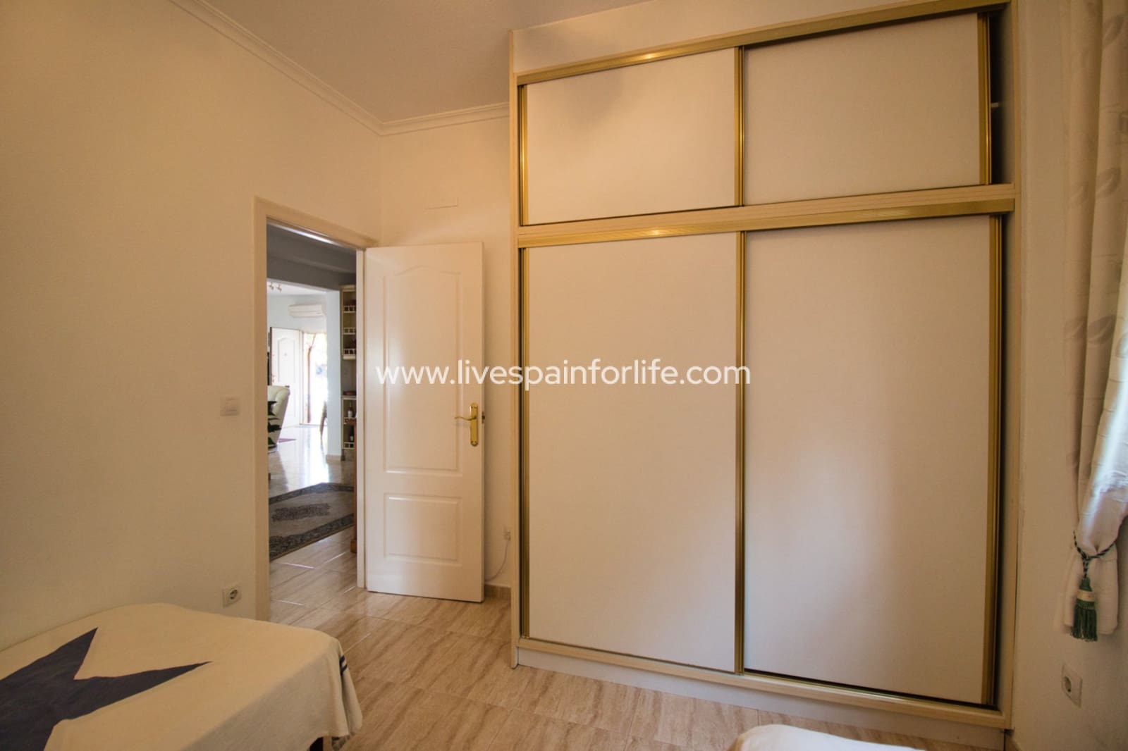 3 soverom Finca/Herregård til salgs i Alicante by med svømmebasseng - € 299 995 (Ref: 9713404)