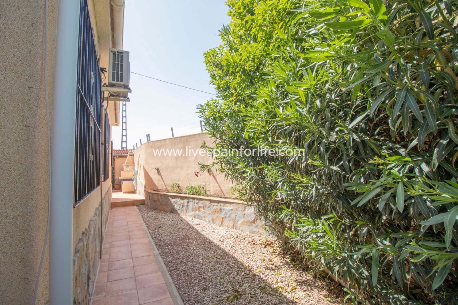 3 soverom Finca/Herregård til salgs i Alicante by med svømmebasseng - € 299 995 (Ref: 9713404)