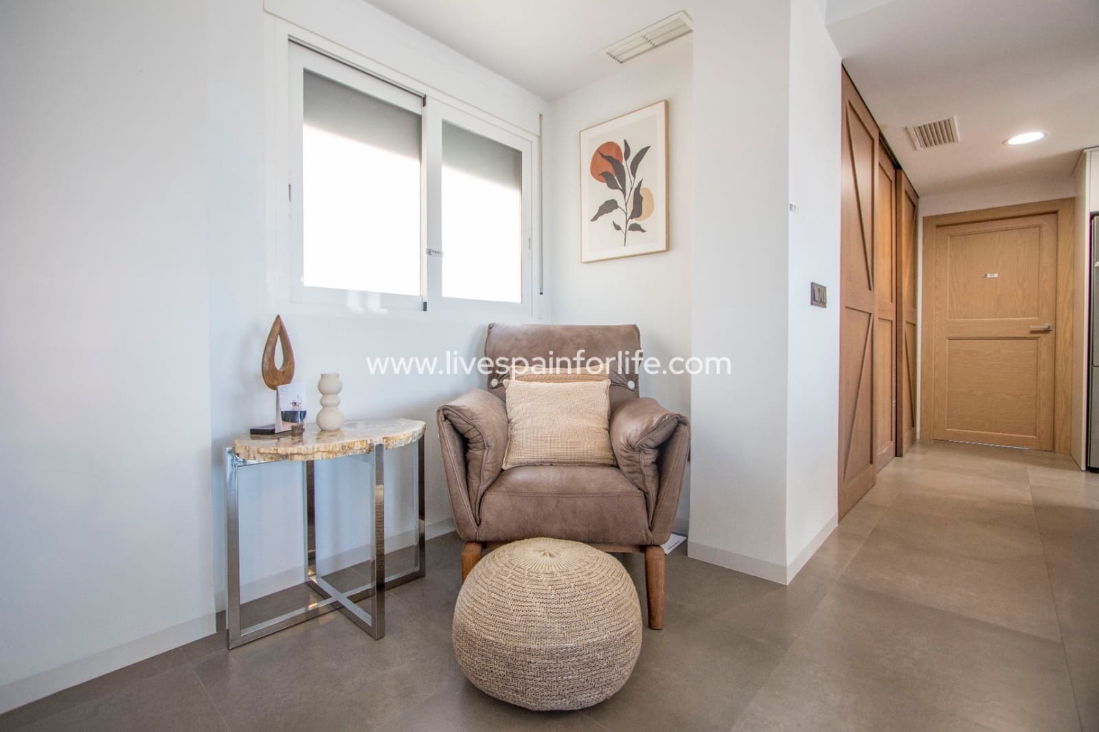 4 bedroom Apartment for sale in Albatera with garage - € 360,000 (Ref: 9713405)