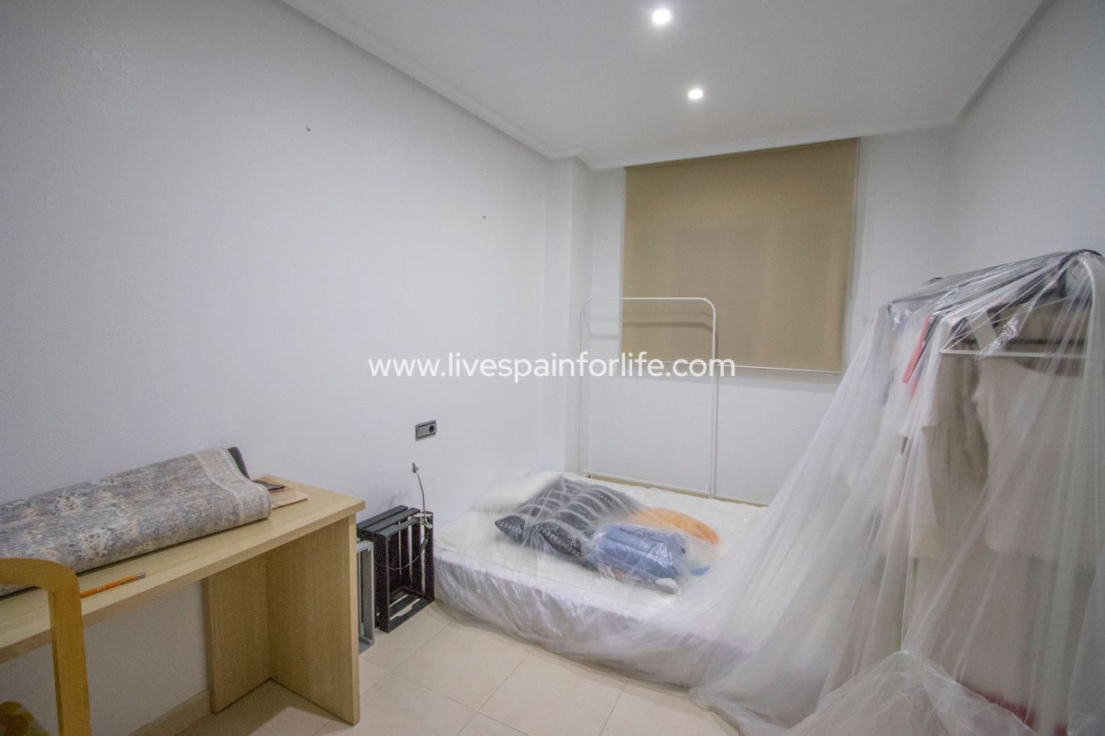 3 bedroom Apartment for sale in Formentera del Segura with pool - € 125,000 (Ref: 9713406)