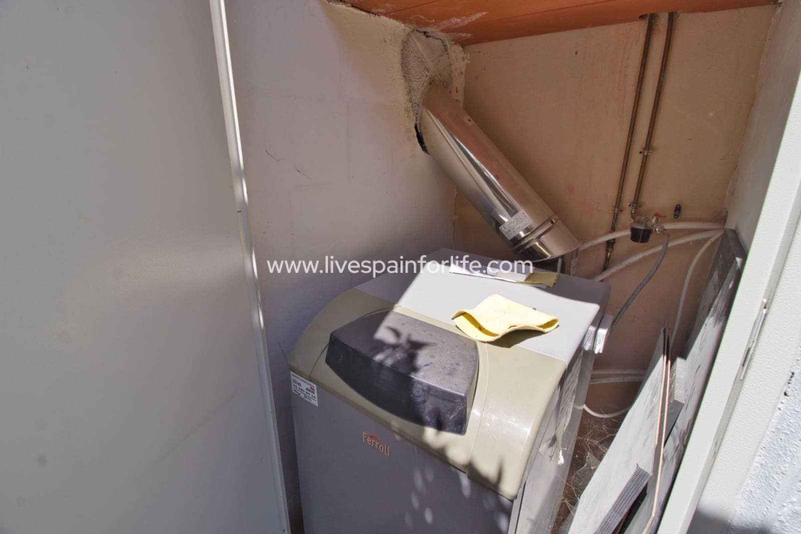 5 sypialnia Finka/Dom wiejski na sprzedaż w Pinoso z basenem - 395 000 € (Ref: 9713409)