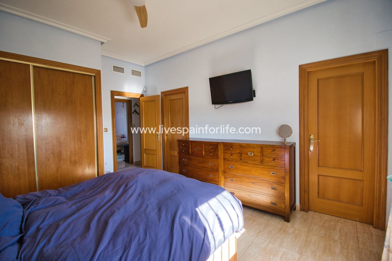 4 bedroom Finca/Country House for sale in Catral with pool - € 369,000 (Ref: 9713685)