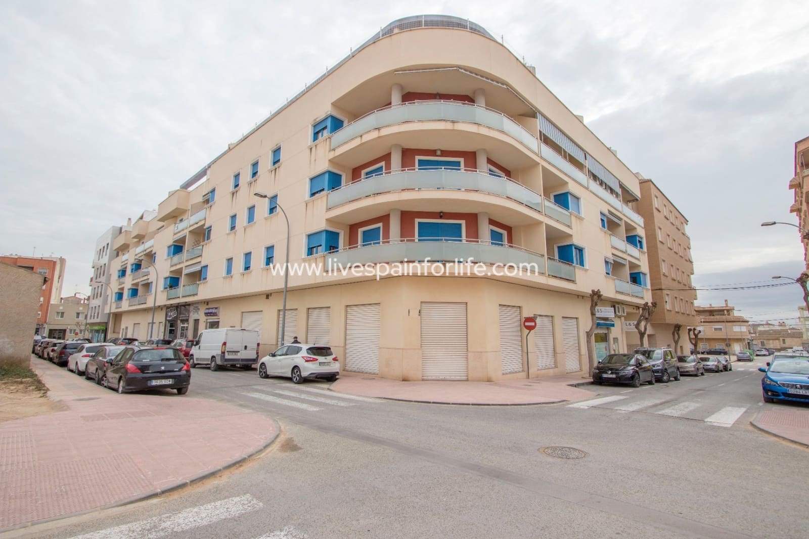 3 bedroom Apartment for sale in Albatera - € 142,500 (Ref: 9713698)