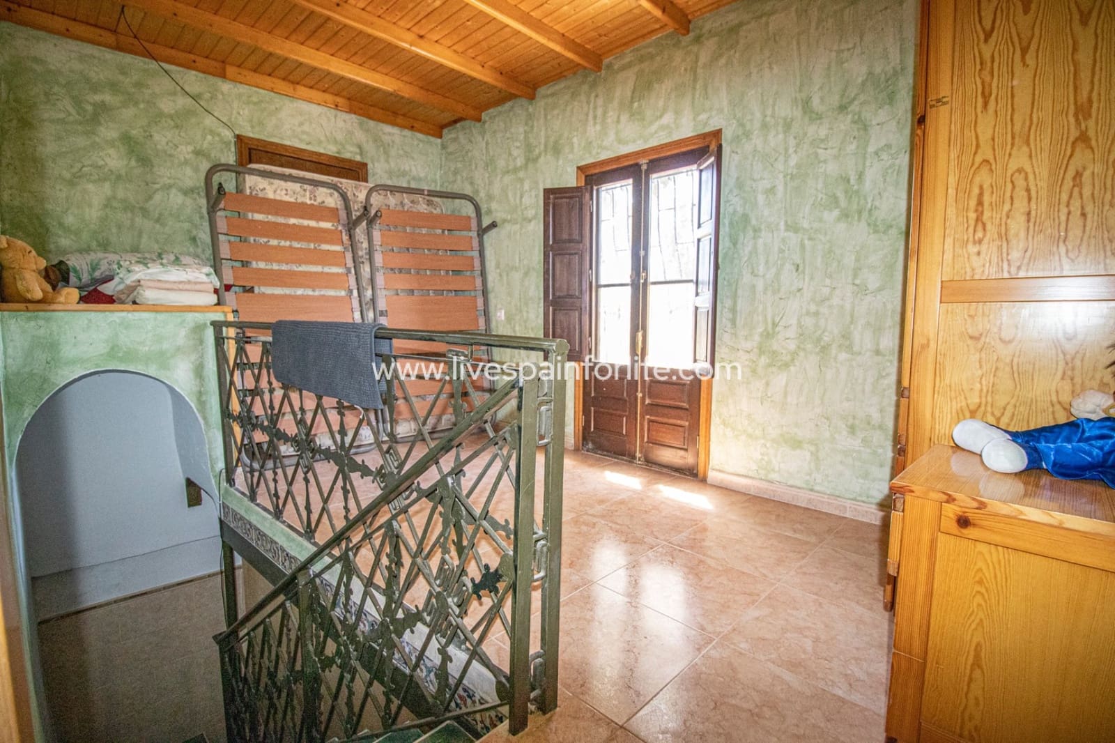 6 bedroom Finca/Country House for sale in Crevillente / Crevillent with pool garage - € 399,995 (Ref: 9713701)