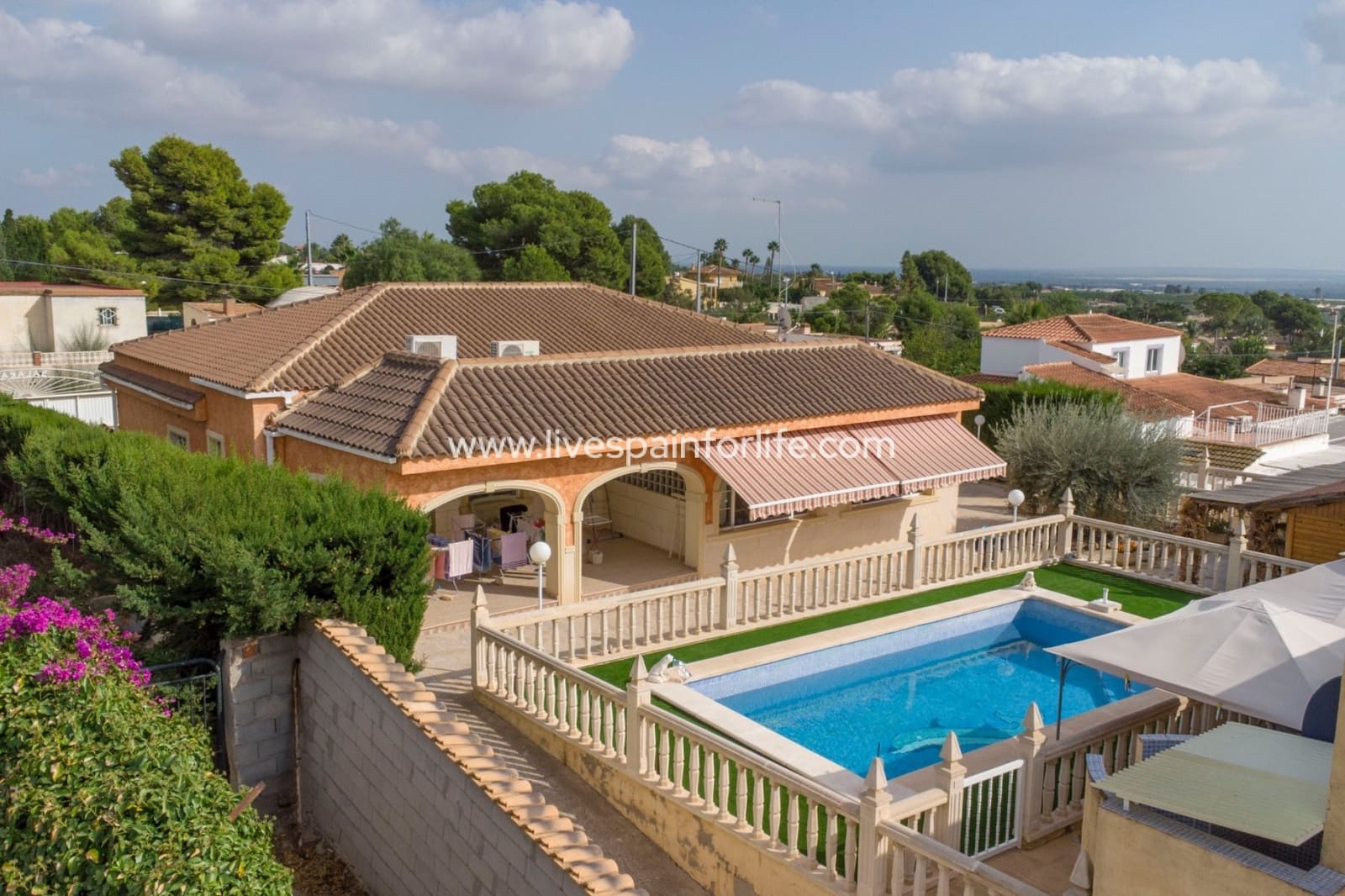 4 camera da letto Finca/Casa di Campagna in vendita in Albatera con piscina garage - 399.999 € (Rif: 9713704)