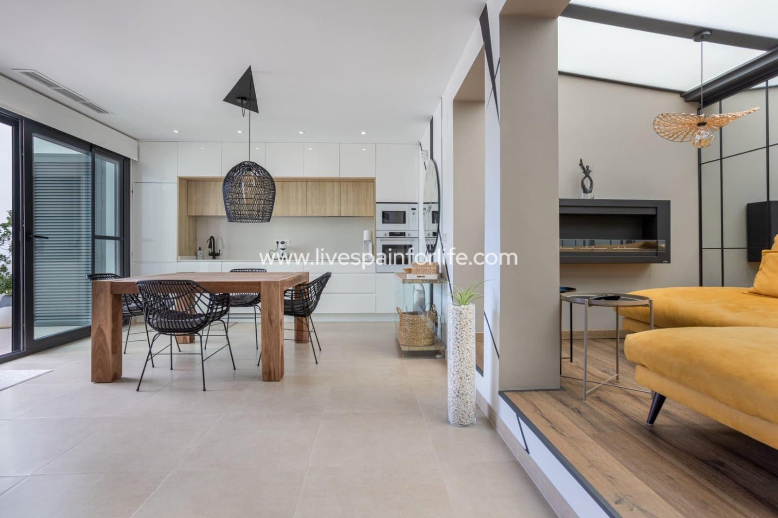 3 quarto Casa em Banda para venda em Benijofar com piscina - 439 000 € (Ref: 9713771)