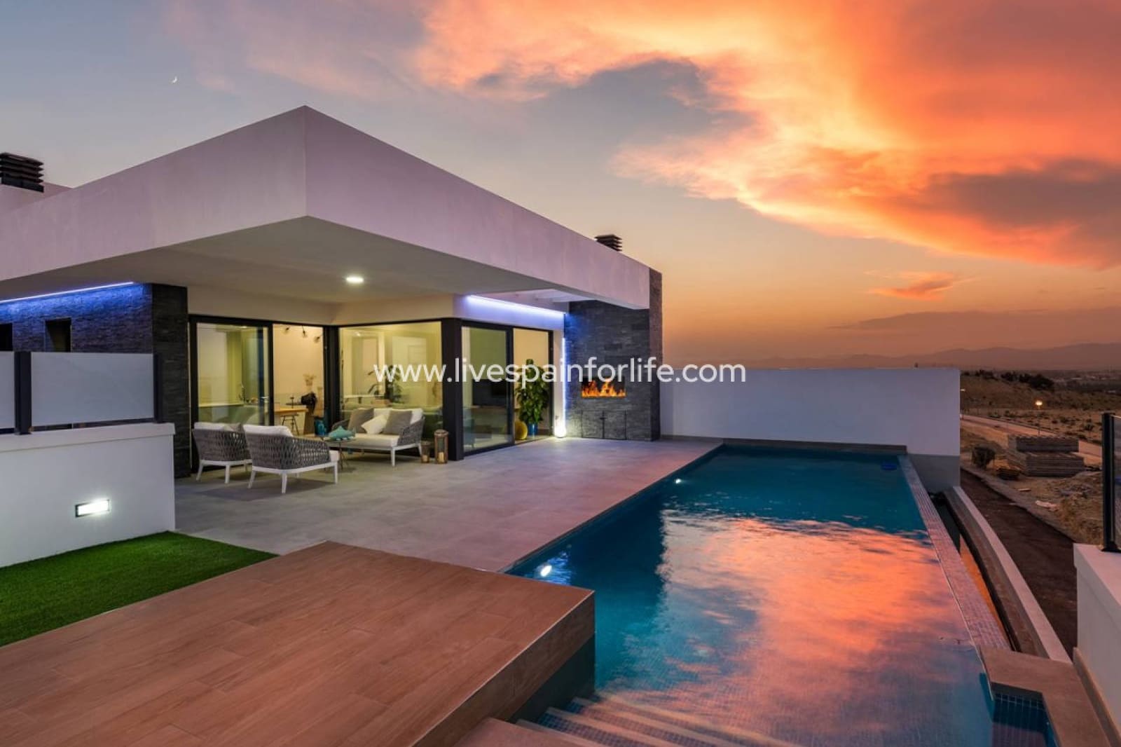 3 chambre Villa/Maison à vendre à Ciudad Quesada avec piscine garage - 455 000 € (Ref: 9715421)