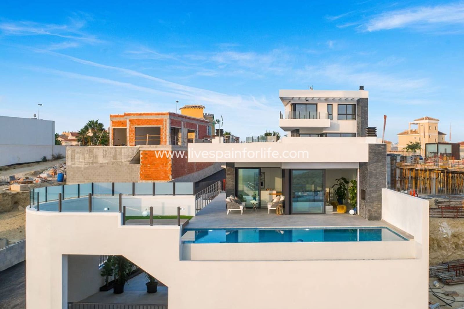 3 chambre Villa/Maison à vendre à Ciudad Quesada avec piscine garage - 455 000 € (Ref: 9715421)