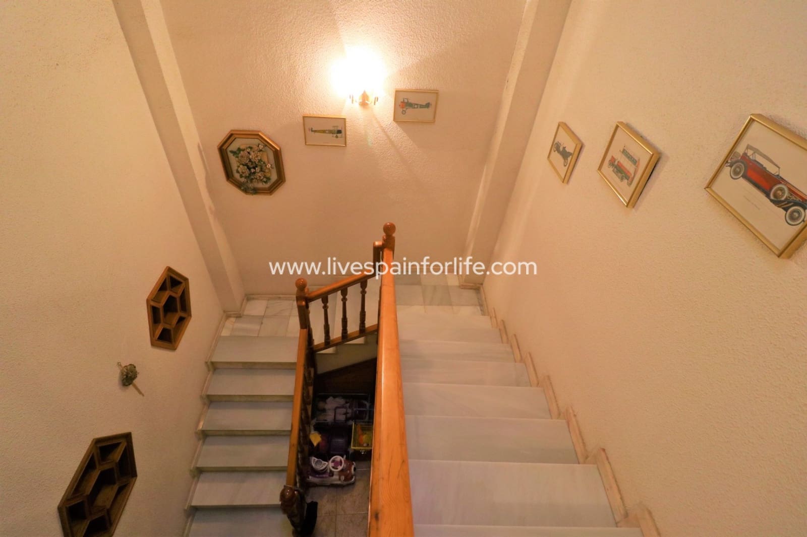 5 bedroom Townhouse for sale in Albatera with garage - € 440,000 (Ref: 9715556)