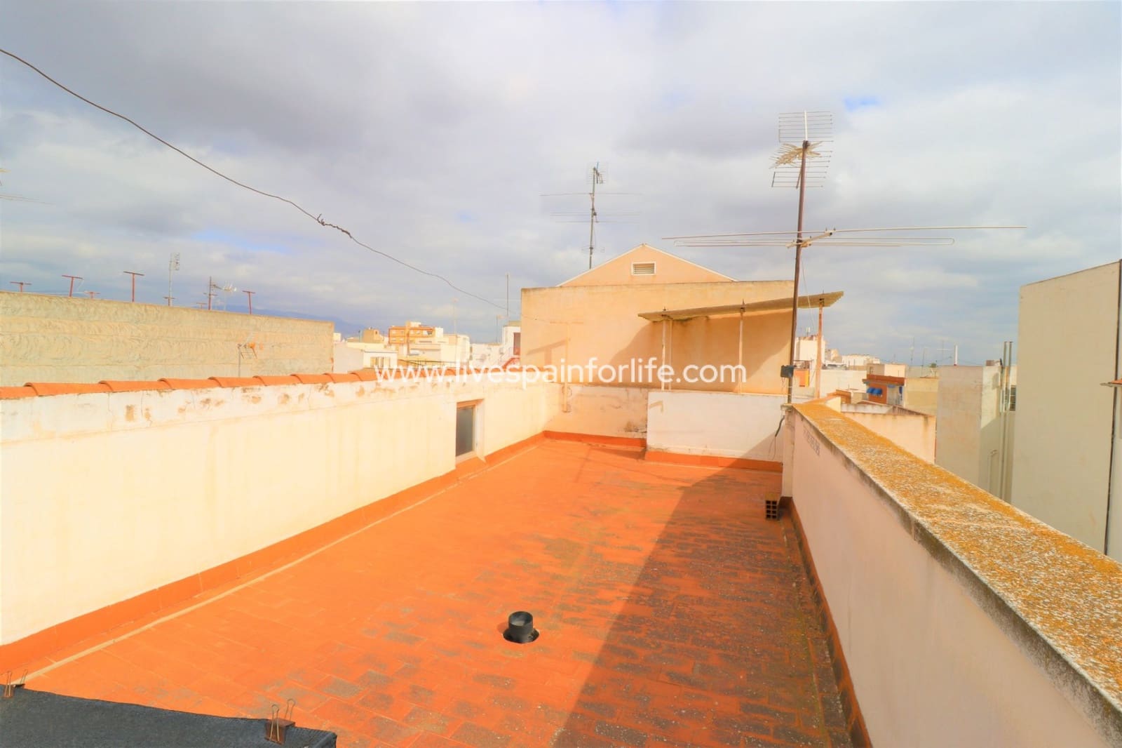 5 bedroom Townhouse for sale in Albatera with garage - € 440,000 (Ref: 9715556)