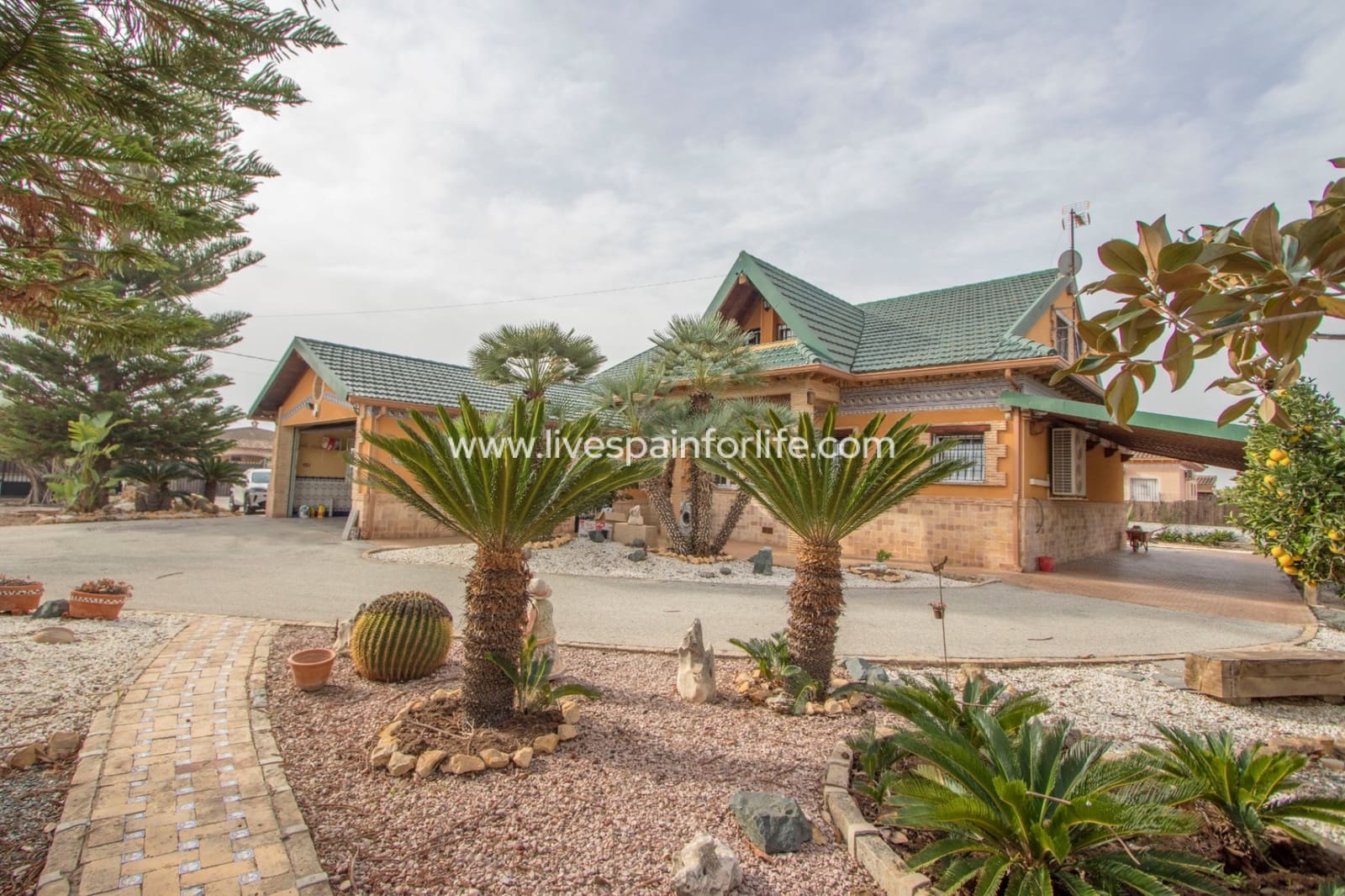 5 bedroom Finca/Country House for sale in Catral with pool garage - € 620,000 (Ref: 9715561)