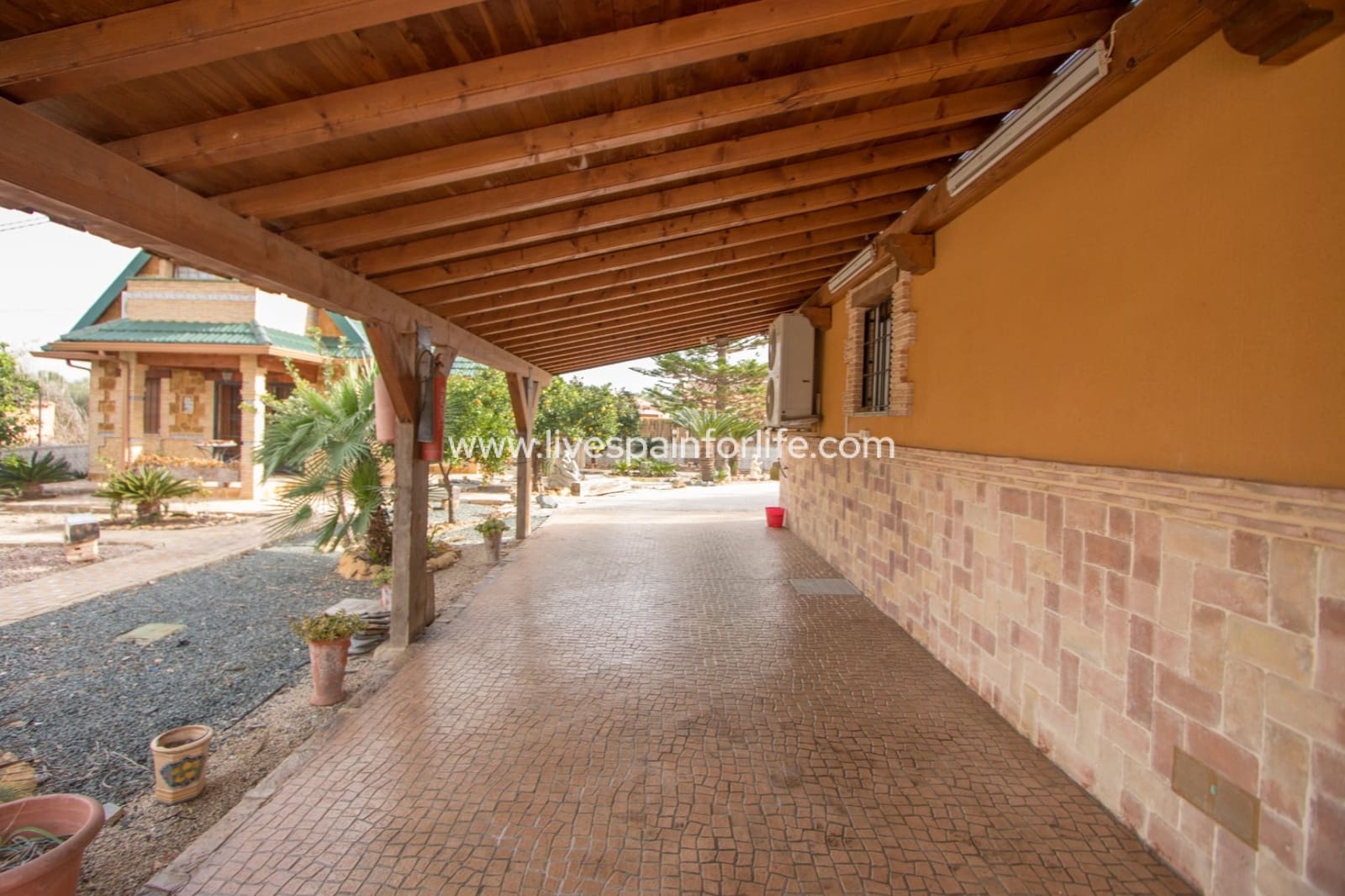 5 bedroom Finca/Country House for sale in Catral with pool garage - € 620,000 (Ref: 9715561)