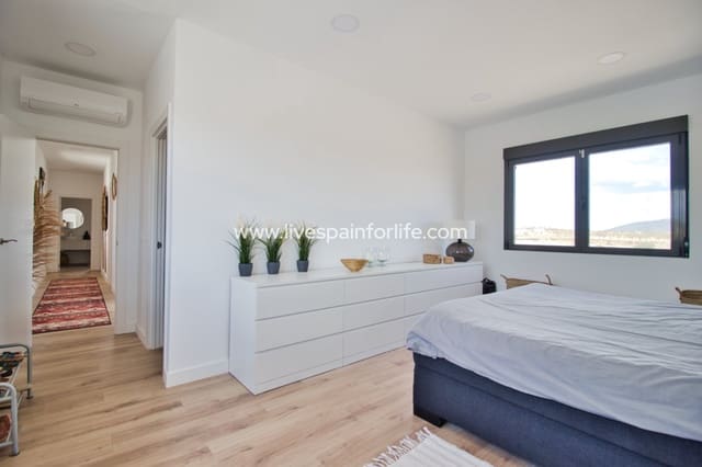 3 chambre Finca/Maison de Campagne à vendre à Pinoso avec piscine garage - 425 000 € (Ref: 9715564)