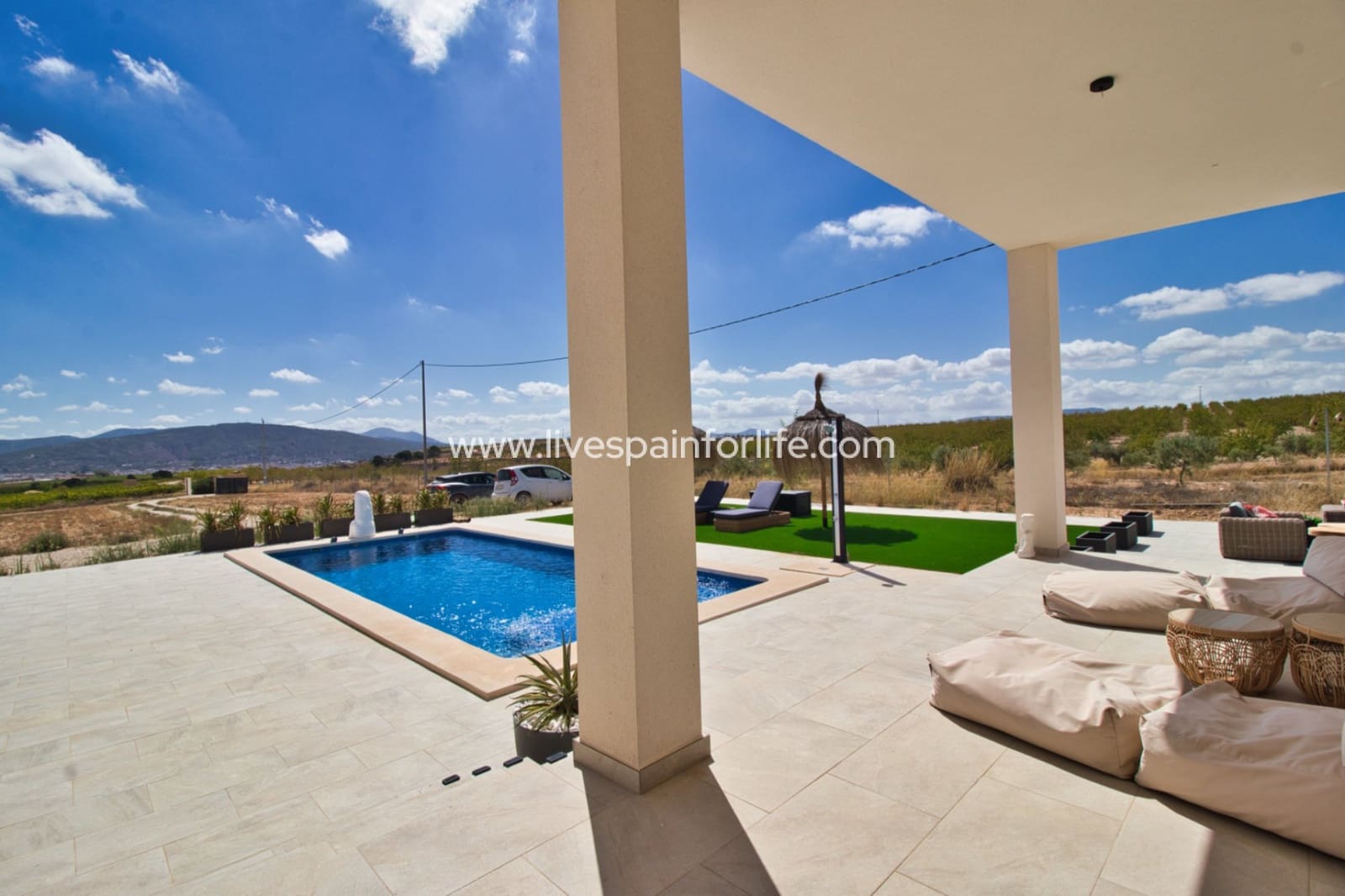 3 chambre Finca/Maison de Campagne à vendre à Pinoso avec piscine garage - 425 000 € (Ref: 9715564)