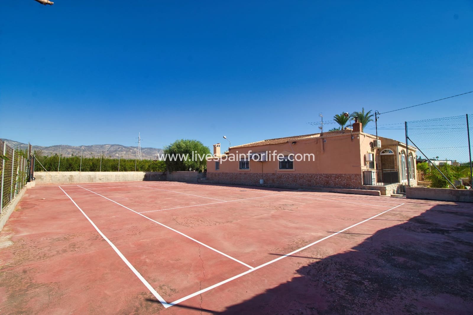 4 bedroom Finca/Country House for sale in Crevillente / Crevillent with pool garage - € 495,000 (Ref: 9715565)